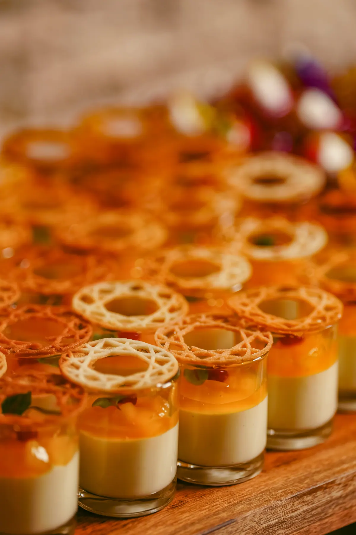Mirsam crème brûlée — photograph 1 of 1
